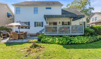 22 Woodland Ave, Manasquan, NJ 08736