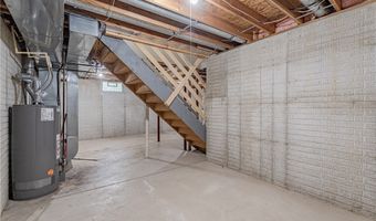 64 Byers Ave, Akron, OH 44302