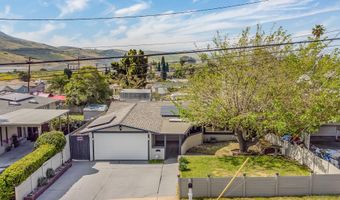 9853 Ivanho St, Spring Valley, CA 91977