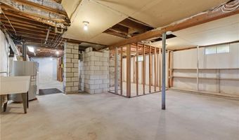 21 Citizen St, Cumberland, RI 02864