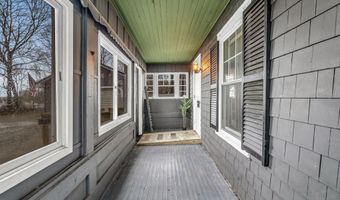 22 Parker St, Bangor, ME 04401