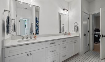 309 N Mason St, Apex, NC 27502