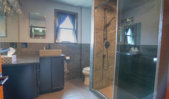 4 OBRIEN Ct, Bayonne, NJ 07002