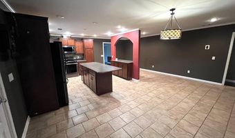 418 Third St, Adel, GA 31620