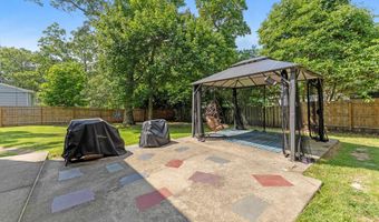 110 Pennsylvania Ave, Absecon, NJ 08201
