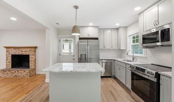 601 Bethesda Ave, Aberdeen, NC 28315
