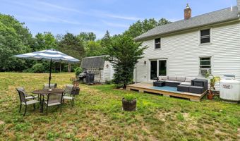 2 River Rd 5, Brentwood, NH 03833