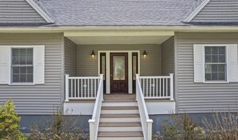 80 Maple St, Acton, ME 04001