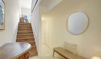 117 PRINCESS St, Alexandria, VA 22314