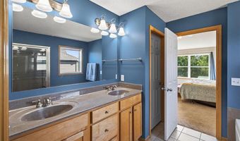 16042 Iodine St, Ramsey, MN 55303