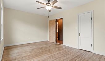 540 Longmeadow Rd, Amherst, NY 14226