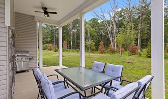 21 Aurora Cir, Barnegat, NJ 08005