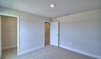 4422 JUNEBERRY Dr, Auburndale, FL 33823