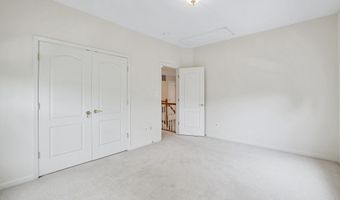 21565 CENTER POINT Cir, Ashburn, VA 20147