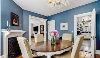 60 Division St, Newport, RI 02840
