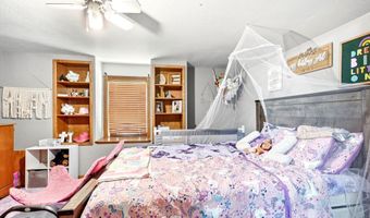 331 W 8th St, Alma, KS 66401