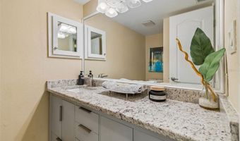 820 SYMPHONY ISLES Blvd, Apollo Beach, FL 33572