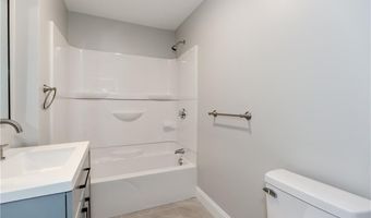 41 Wellesley Ave, North Providence, RI 02911