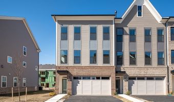43011 Debonair Ter, Ashburn, VA 20148