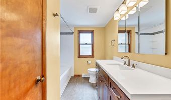 27 Lynn Lea St, Amherst, NY 14221