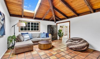 210 W Avenida Gaviota, San Clemente, CA 92672