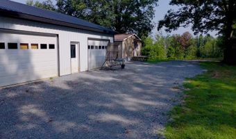 1000 Point Mason Rd, Big Sandy, TN 38221