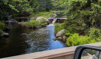 44 SW Brook Ln, Beddington, ME 04622
