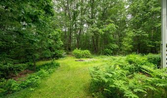 8 Pine Acres Rd, Amherst, NH 03031