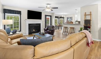 74 Lake Woods Ln, Ashford, CT 06278