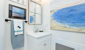 50 Cole St, Jamestown, RI 02835