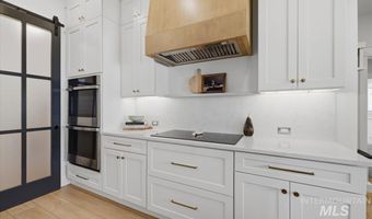 13958 Raptor Ln, Caldwell, ID 83607