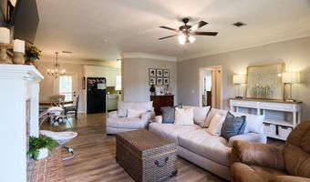 401 Old Town Cir, Brandon, MS 39042