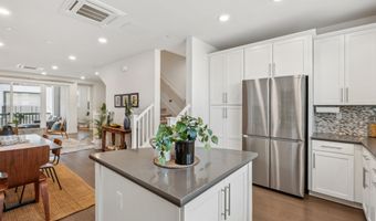 1815 Balsa St, Alameda, CA 94501