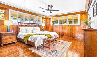 4316 Papu Cir, Honolulu, HI 96816