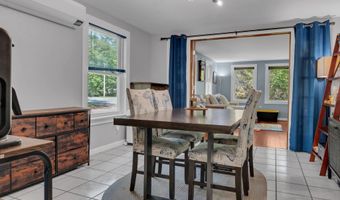 9 Middle Road Ext, Standish, ME 04084