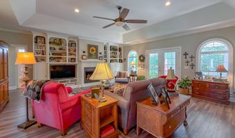 1020 Meadow Ridge Dr, Bainbridge, GA 39819