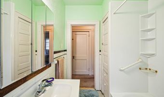 333 E WEYMOUTH Rd, Vineland, NJ 08360