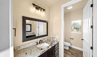 1009 Bluebonnet Ln, Adkins, TX 78101