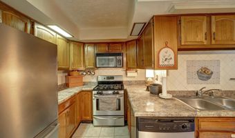 628 E Sand Hollar Rd, Bloomfield, IN 47424