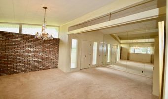 1915 N River Oaks Dr, Abbeville, LA 70510