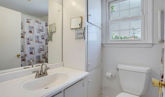 908 SCHOOLHOUSE Ln, Dover, DE 19904