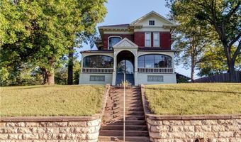 400 N 3rd St, Atchison, KS 66002