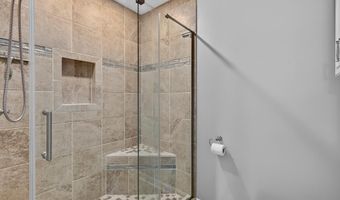 490 Court St #22, Abingdon, VA 24210