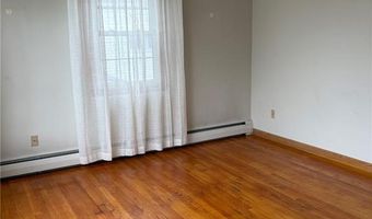 11 Coes St, North Providence, RI 02904