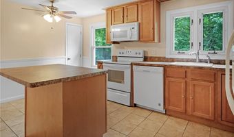 52 Kay St, Cumberland, RI 02864