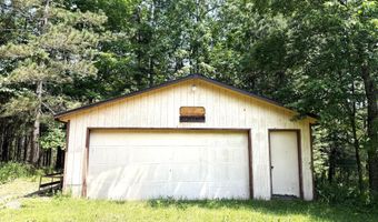 7786 DANIELCZAK Rd, Armstrong Creek, WI 54103