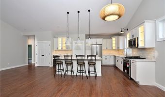 27 Sunset Lake Cir, Coventry, RI 02816