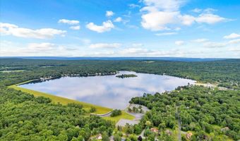 40 Dillon Way, Albrightsville, PA 18210