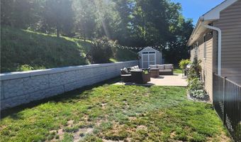 139 Frank Dr, Allen, PA 18067