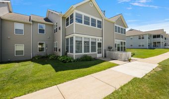 1734 Weatherstone Dr, Ann Arbor, MI 48108